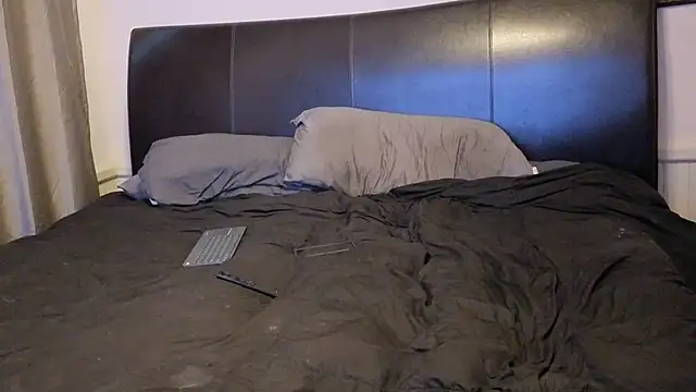 pantyhoselover54 online show from October 15, 10:06 pm