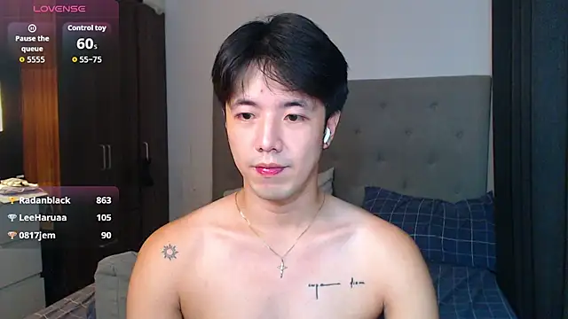 Addictiveboi online show from October 16, 7:05 am