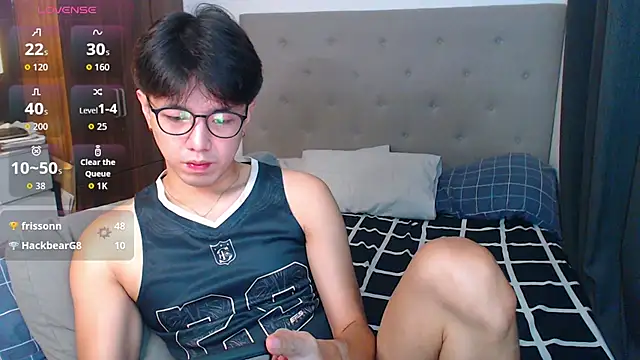 Snapshot of Addictiveboi chatting on September 26, 3:59 am Addictiveboi online show from September 26, 3:59 am