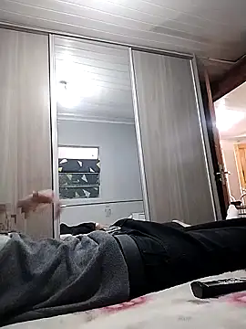 12dery online show from October 14, 1:18 pm