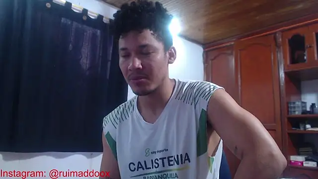 RuiMaddoox online show from March 18, 12:30 pm