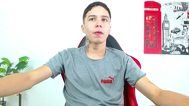 Cumandres18 online show from February 20, 2:52 pm