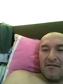Snapshot of Josephfas chatting on September 18, 7:49 pm Josephfas online show from September 18, 7:49 pm