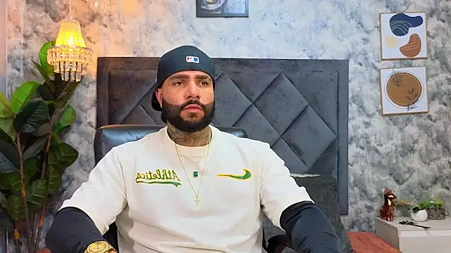 Apolo rousse1 online show from November 21, 11:15 pm