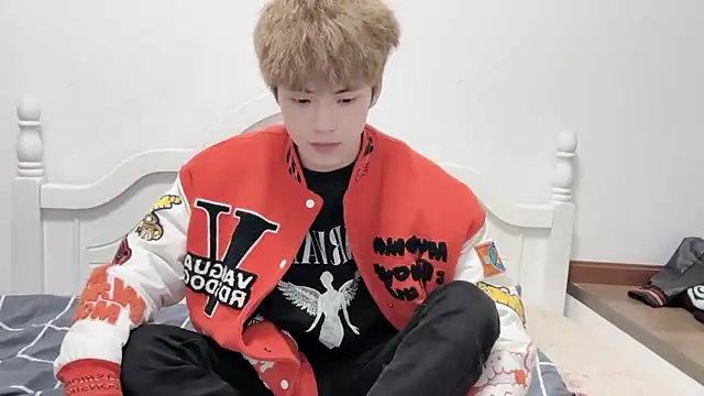 linger2563 online show from November 23, 1:33 pm