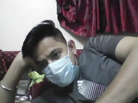 Snapshot of NIVAN_7251 chatting on October 10, 7:18 pm NIVAN 7251 online show from October 10, 7:18 pm