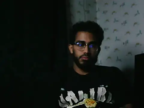 Snapshot of TU-MORENOO chatting on September 19, 6:25 am TU-MORENOO online show from September 19, 6:25 am