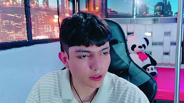 alandelrey57 online show from October 24, 9:05 pm