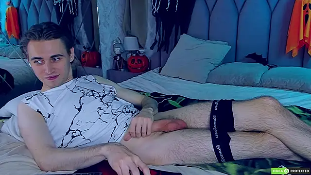 WilliamDyson online show from October 30, 4:58 am