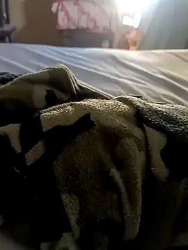 Snapshot of alber907 chatting on October 20, 12:36 am alber907 online show from October 20, 12:36 am