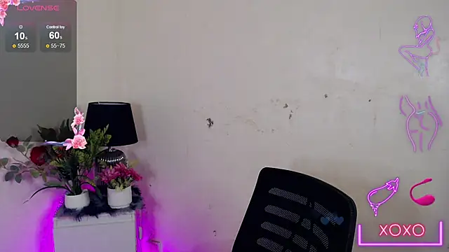 9INCHESHARDCOCK online show from February 3, 5:27 am