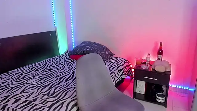 CamCumBoy online show from September 26, 11:08 am