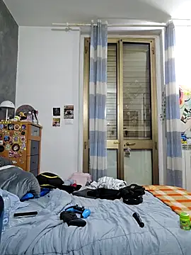 Thelouniost334    online show from April 27, 9:31 pm