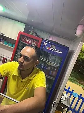 Alejand276765 online show from October 13, 11:11 pm