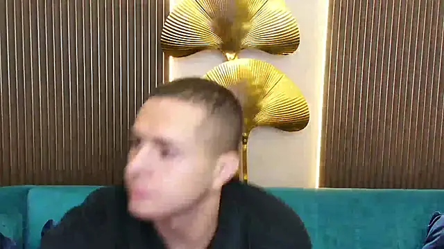 Snapshot of Denzel_Fox chatting on October 3, 10:31 am Denzel Fox online show from October 3, 10:31 am