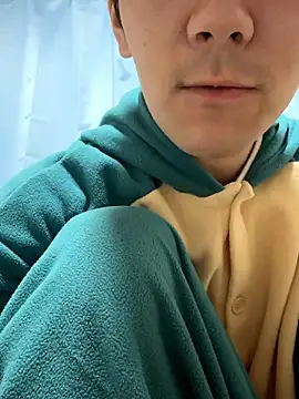 suzaku1229 online show from November 12, 1:50 pm