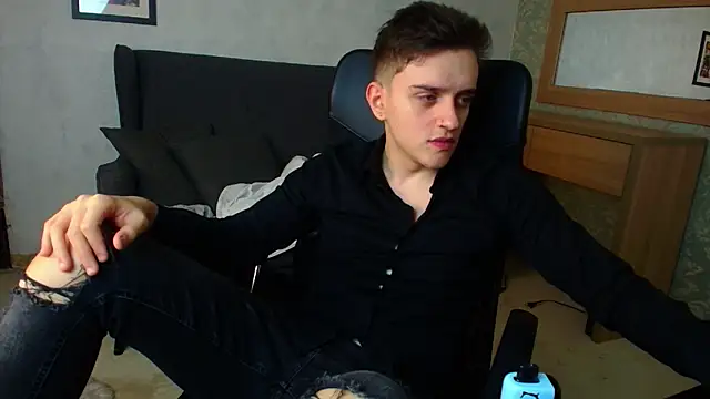 FelixStarkk online show from November 29, 5:20 am