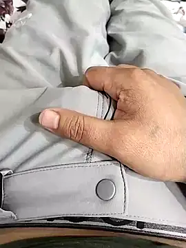 zorhotty online show from April 18, 3:30 am