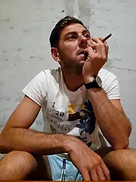 Alex-andru88 online show from October 23, 7:17 pm