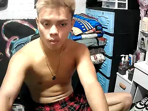 Pinoy slutcummer69 online show from June 18, 9:14 am