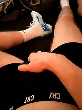  -neo-  online show from October 14, 9:11 pm