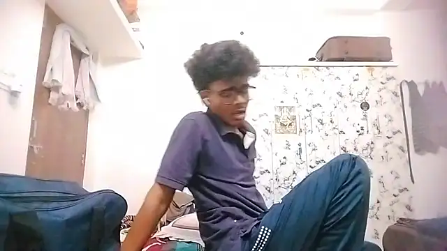 Rahulisagoodguy online show from October 17, 12:20 pm