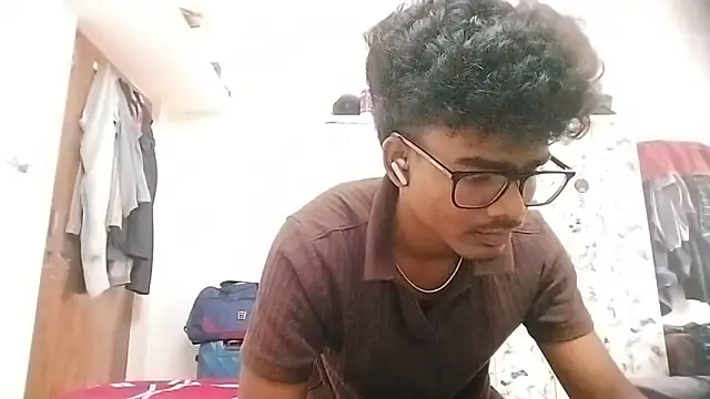 Rahulisagoodguy online show from October 11, 10:19 am