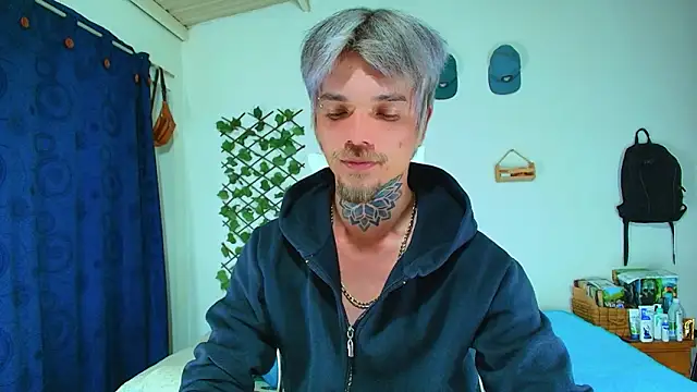 Gold Loyal77 online show from March 3, 1:02 am