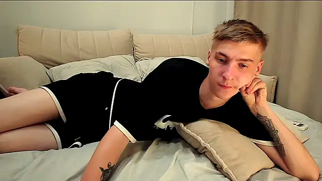 MrSexyCum4U online show from September 9, 11:14 pm