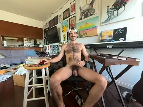 Pupscritch online show from November 6, 5:16 pm