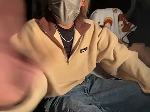 CAMEL1913 online show from January 17, 3:04 pm