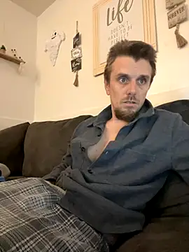 alwayshorny90 online show from November 22, 2:49 pm