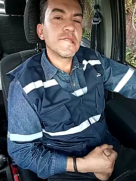 Blackaxes online show from February 6, 8:06 pm