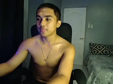 Snapshot of pinoyAdrianneXXX chatting on September 21, 3:39 am pinoyAdrianneXXX online show from September 21, 3:39 am
