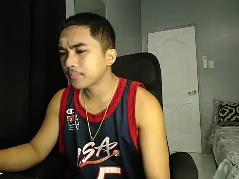 pinoyAdrianneXXX online show from October 19, 2:05 am