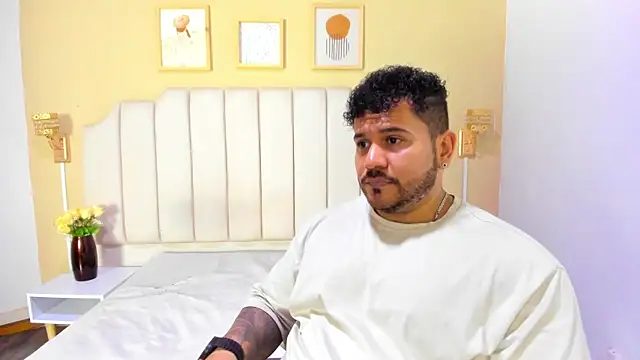 michael hill1 online show from November 7, 8:01 pm