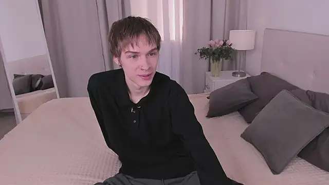 Snapshot of Blake_Rosse chatting on September 19, 5:35 pm Blake Rosse online show from September 19, 5:35 pm