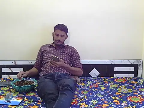 krishjaat43 online show from February 25, 6:14 am