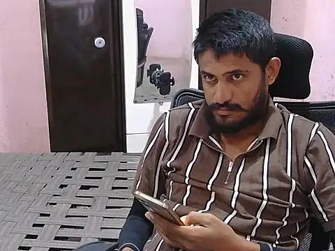 krishjaat43 online show from February 6, 11:40 am