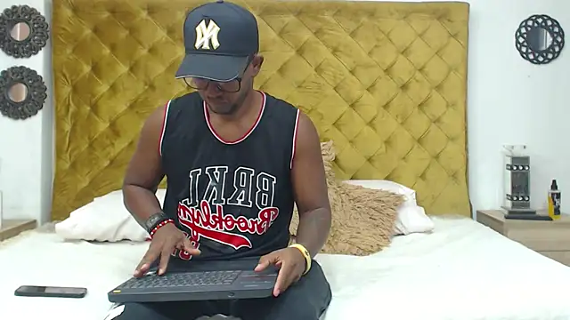 AndyCalifornia1 online show from October 21, 2:31 pm