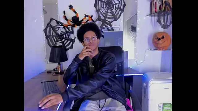 DEAMOL online show from October 17, 4:27 am