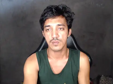 RowyCam online show from November 23, 6:35 am