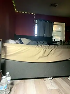 bearcub300 online show from October 19, 1:03 pm