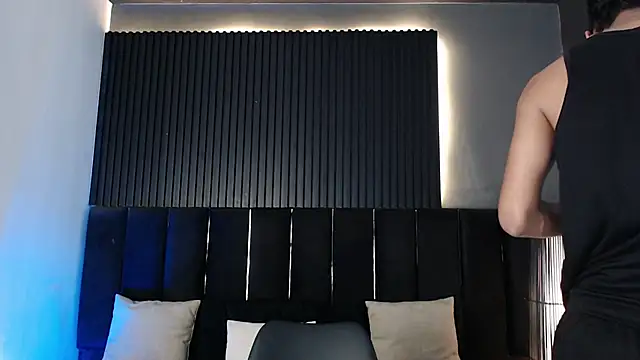 Dominic ghost online show from October 6, 12:26 am
