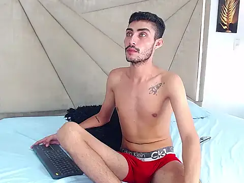 Snapshot of Valentin_Rizzi chatting on September 9, 5:56 pm Valentin Rizzi online show from September 9, 5:56 pm