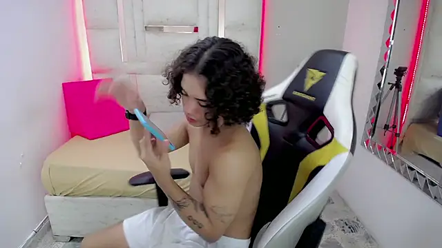 Stein  online show from November 17, 9:40 pm