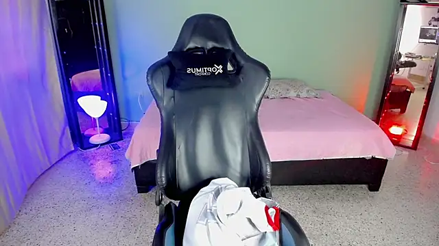 Stein  online show from October 17, 2:10 pm