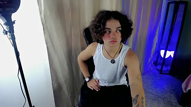 Stein  online show from October 16, 2:03 pm