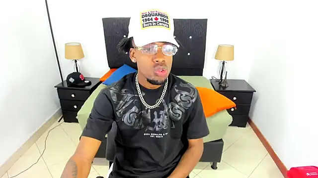 maikol monstercock online show from October 10, 2:05 am