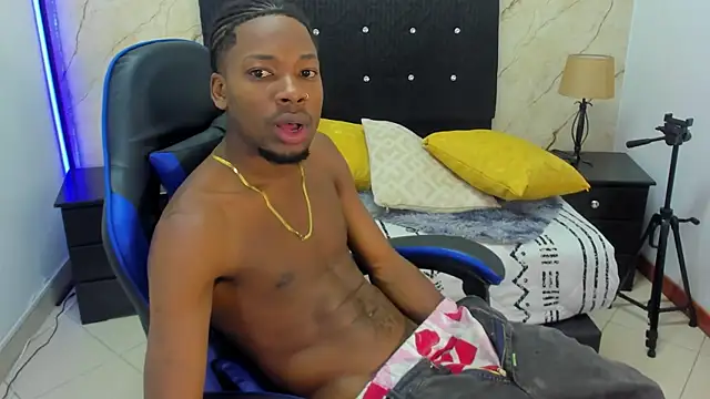 maikol monstercock online show from November 6, 3:42 am